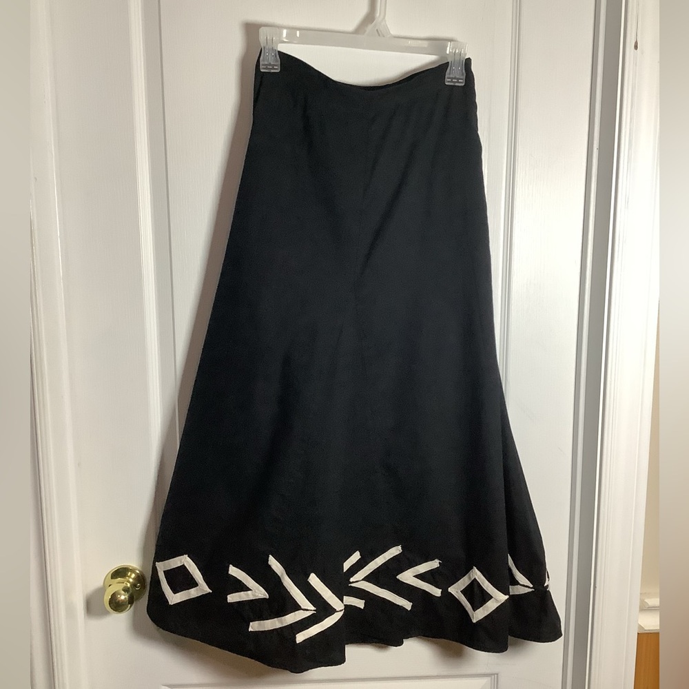 H&M Black Geometric Patterned Full Skirt